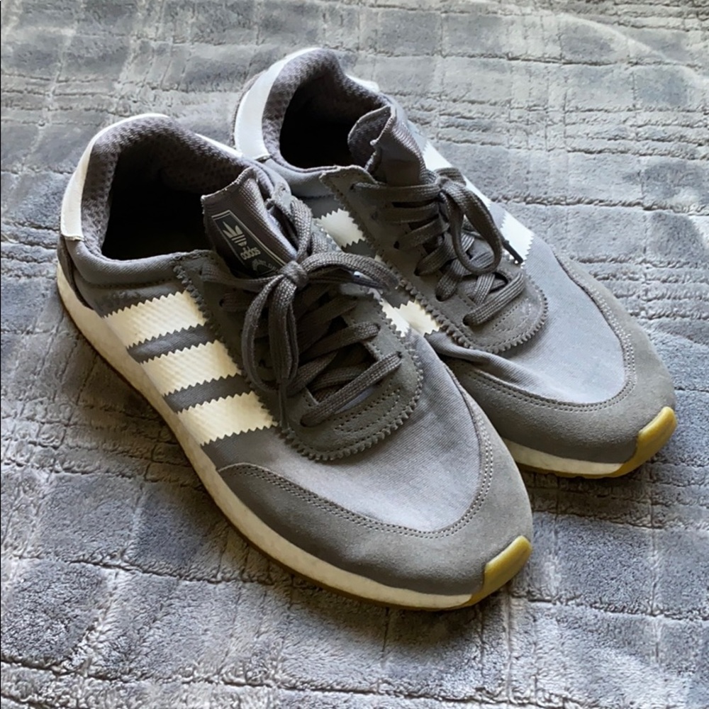 Adidas Iniki Runner